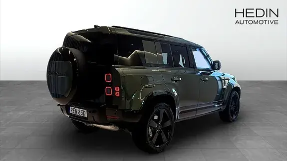 Land Rover Defender 110 2027 photo 2