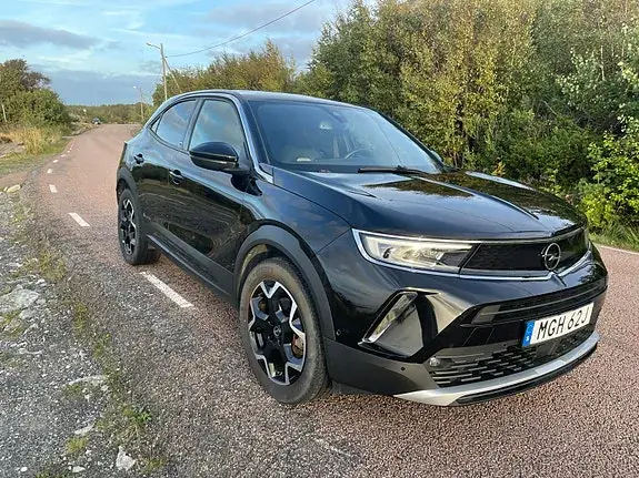 Opel Mokka-E 2021 photo 2