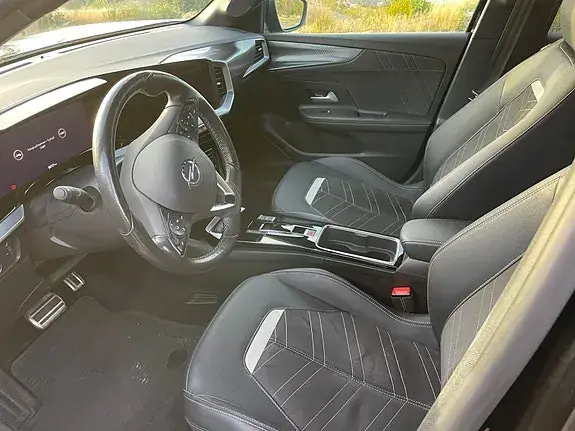 Opel Mokka-E 2021 photo 4