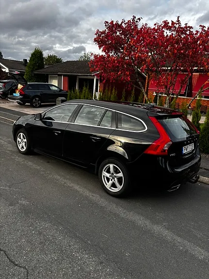 Volvo V60 2015 photo 3
