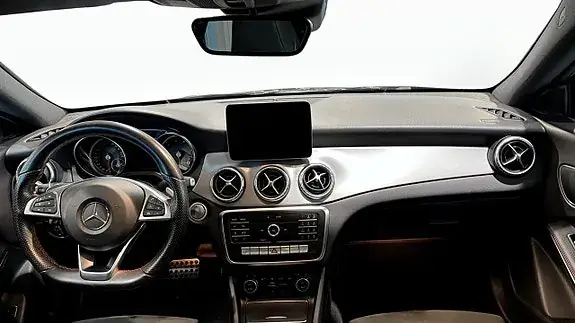 Mercedes-Benz Cla 180 2018 photo 4
