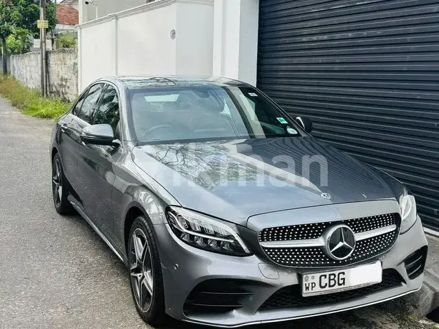 Mercedes-Benz C200