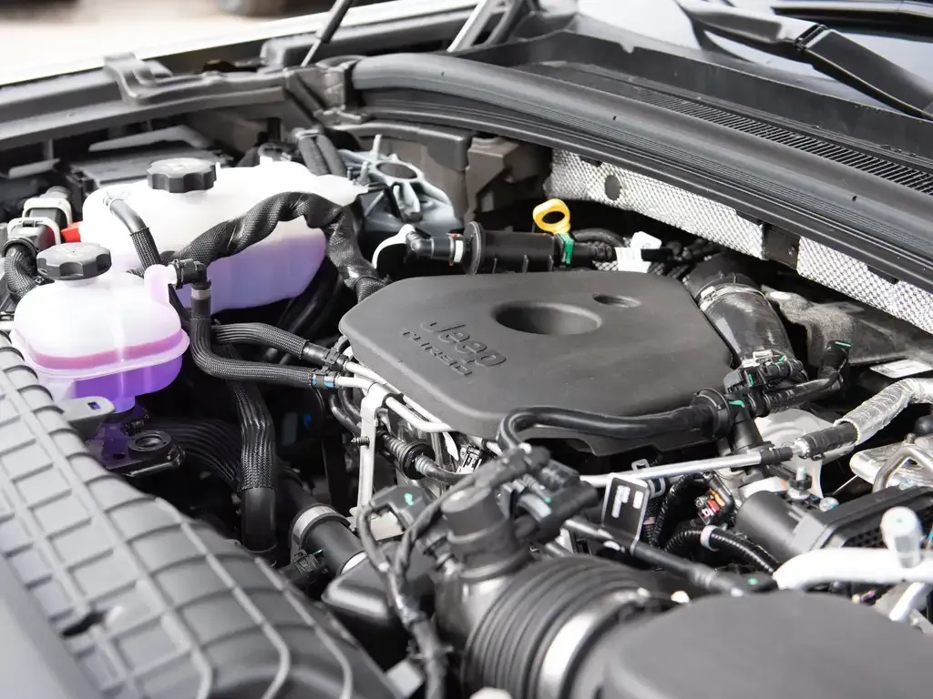Jeep Grand Cherokee 2026 photo 2