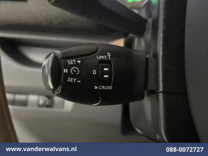 Citroen Jumpy 2022 photo 3