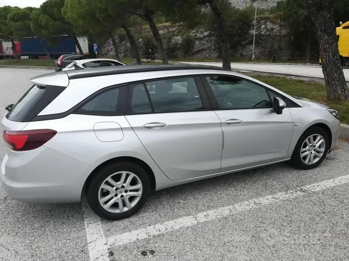 Opel Astra 2016 photo 3