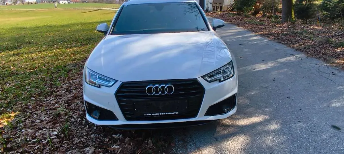 Audi A4 2019 photo 3