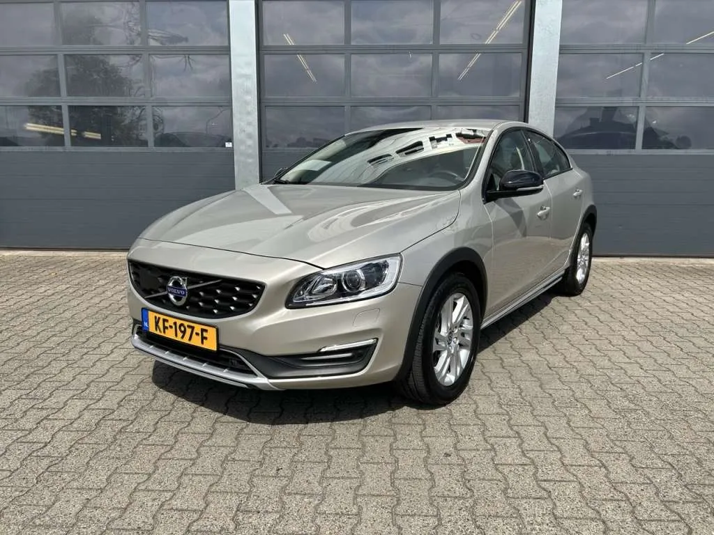 Volvo S60 Cross Country