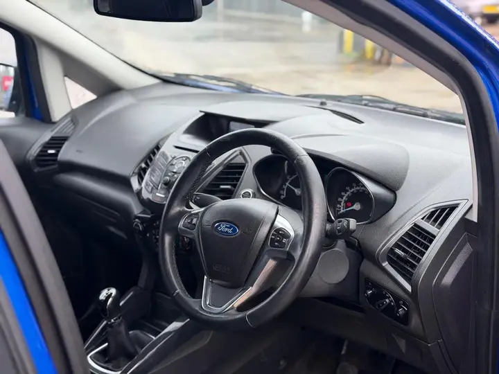 Ford Ecosport 2016 photo 3