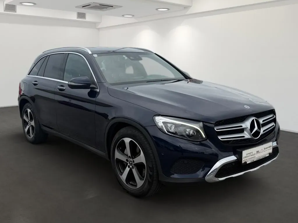 Mercedes-Benz Glc-Class 2018 photo 2
