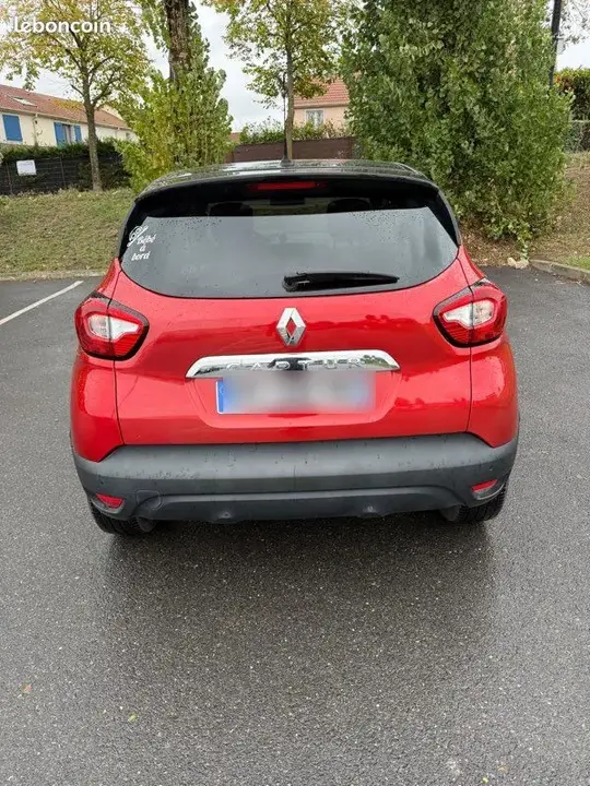 Renault Captur 2017 photo 2