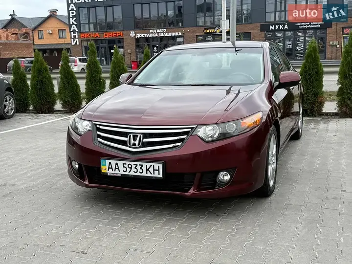 Honda Accord 2011 photo 2