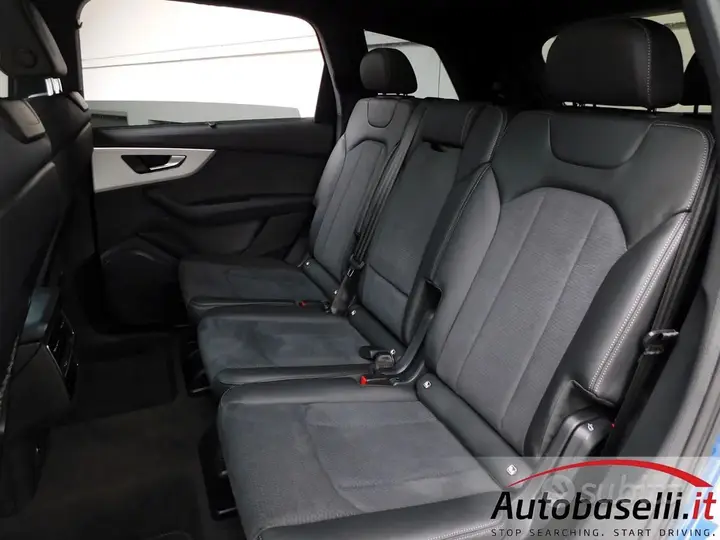 Audi Q7 2025 photo 4