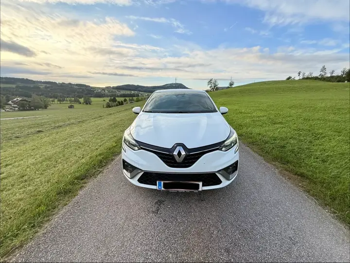 Renault Clio 2020 photo 2