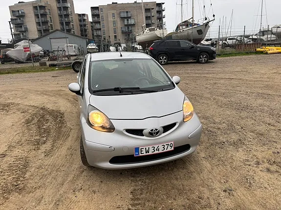 Toyota Aygo 2008 photo 3