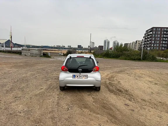 Toyota Aygo 2008 photo 4