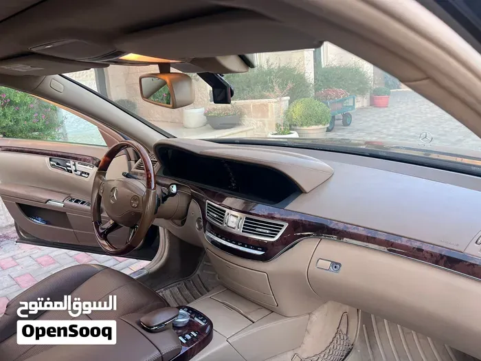 Mercedes-Benz S-Class 2009 photo 3