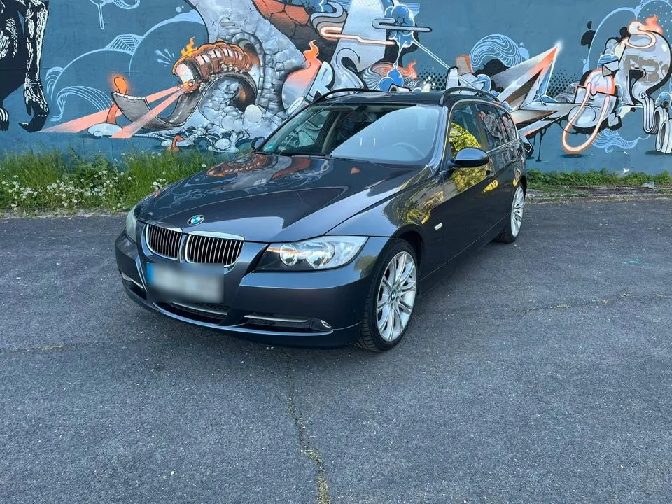 BMW E91 330D