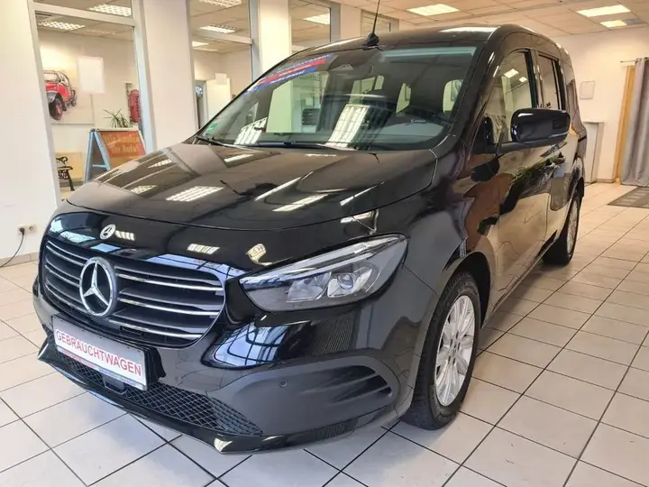 Mercedes-Benz T 180