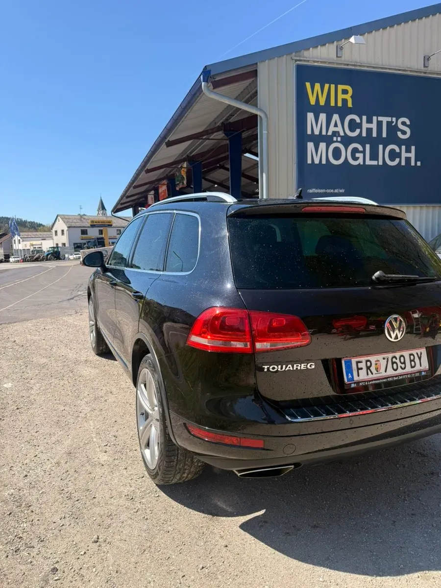 Volkswagen Touareg 2010 photo 3