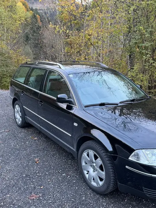 Volkswagen Passat 2001 photo 2
