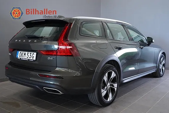 Volvo V60 Cross Country 2021 photo 5