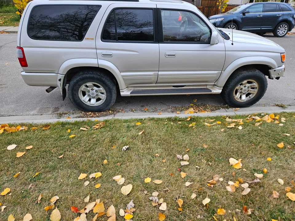 Toyota 4Runner 1998 photo 3