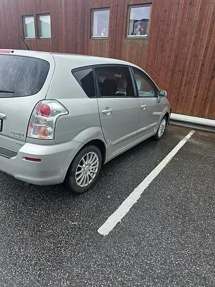 Toyota Corolla Verso 2008 photo 3