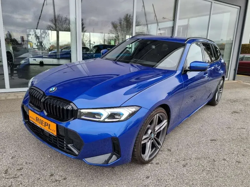 BMW 3 Series 2023 photo 3