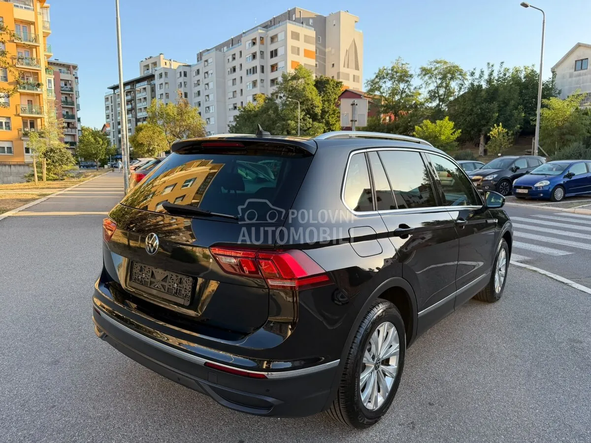 Volkswagen Tiguan 2021 photo 2
