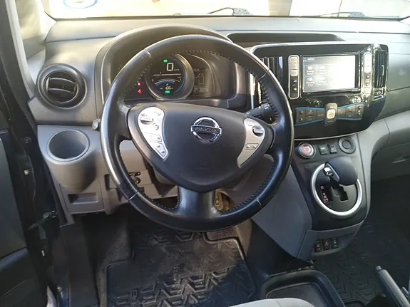 Nissan E-Nv200 2015 photo 2