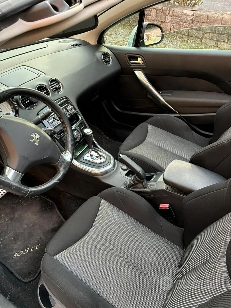 Peugeot 308 2014 photo 3