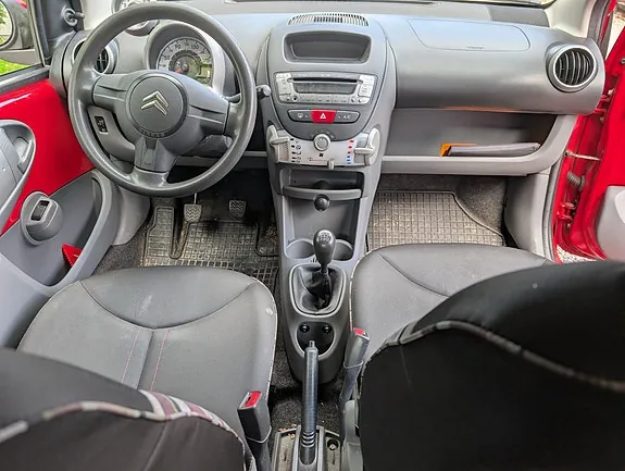 Citroen C1 2012 photo 3
