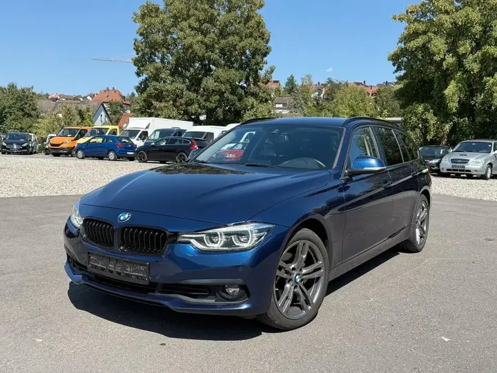 BMW 320I