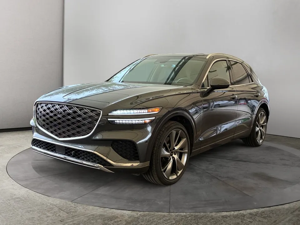 Genesis Gv70