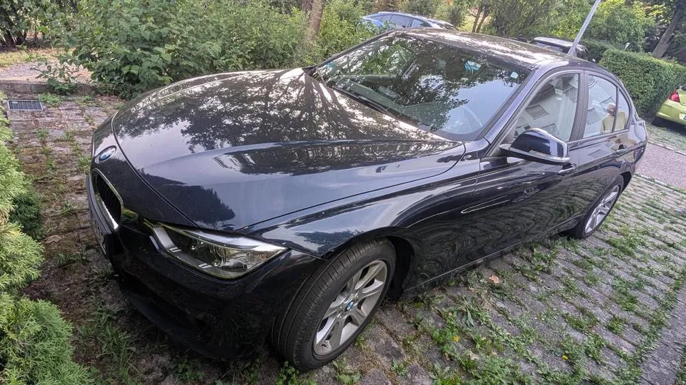 BMW 328I