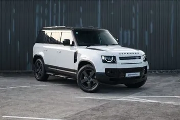Land Rover Defender 2026 photo 2