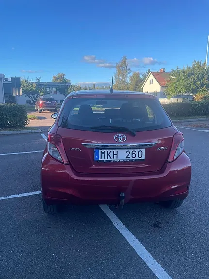 Toyota Yaris 2012 photo 5