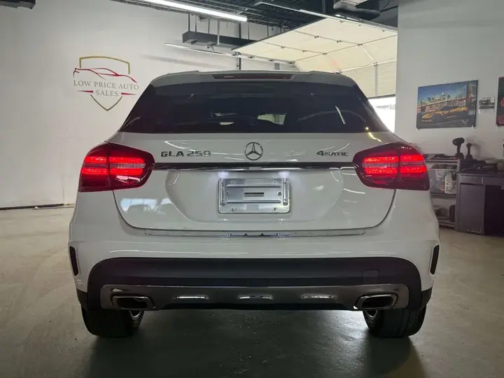 Mercedes-Benz Gla 2018 photo 5