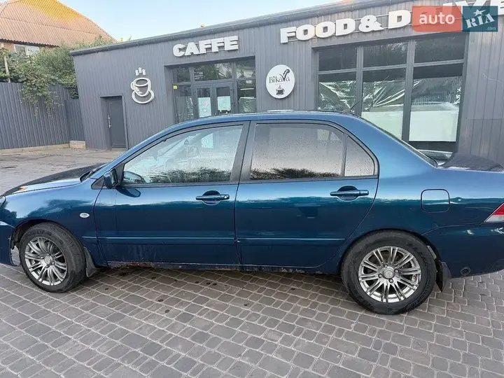 Mitsubishi Lancer 2007 photo 4