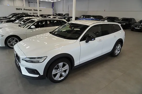 Volvo V60 2023 photo 4