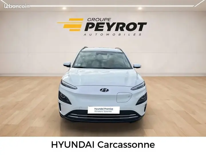 Hyundai Kona 2023 photo 2