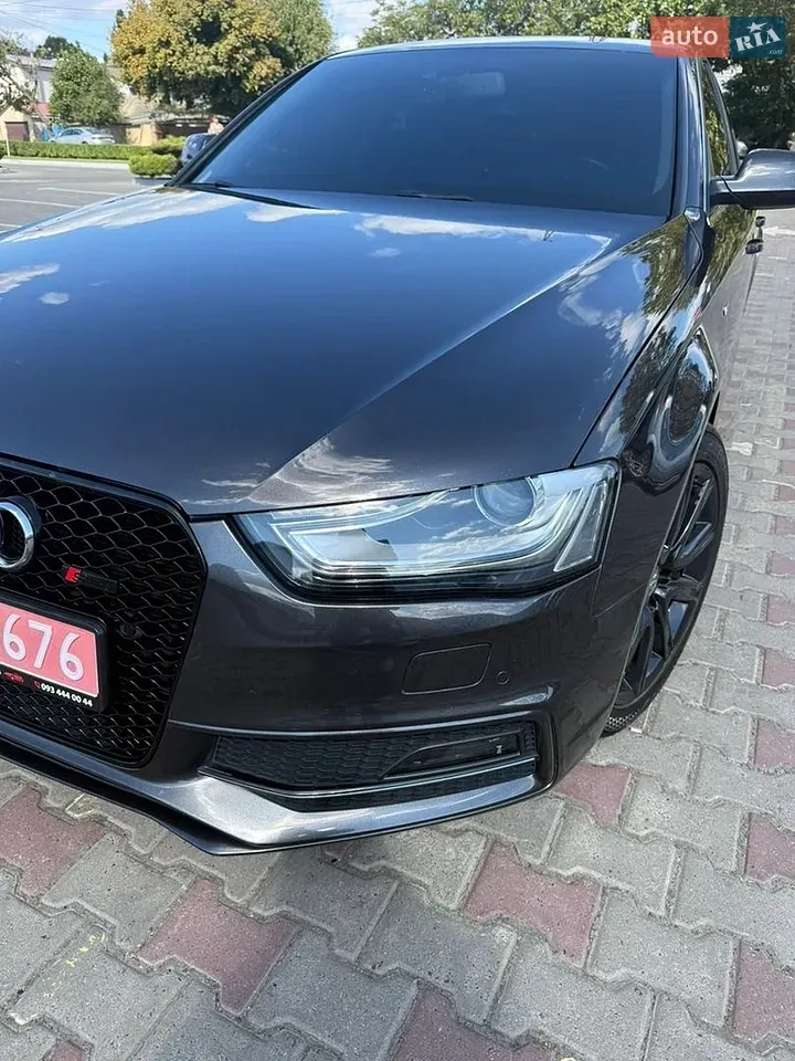 Audi A4 2015 photo 2