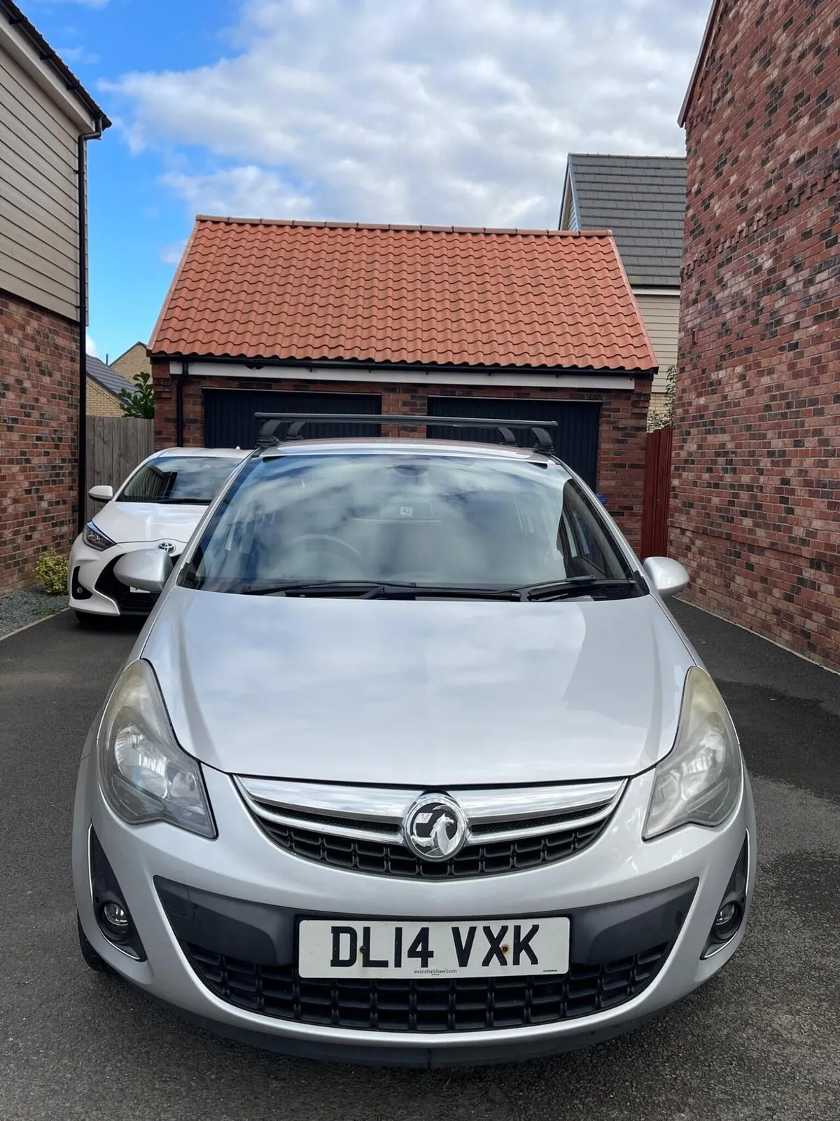 Vauxhall Corsa 2014 photo 2