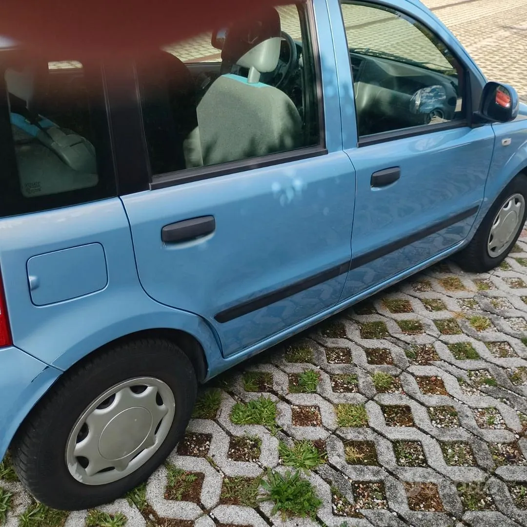 Fiat Panda 2010 photo 3