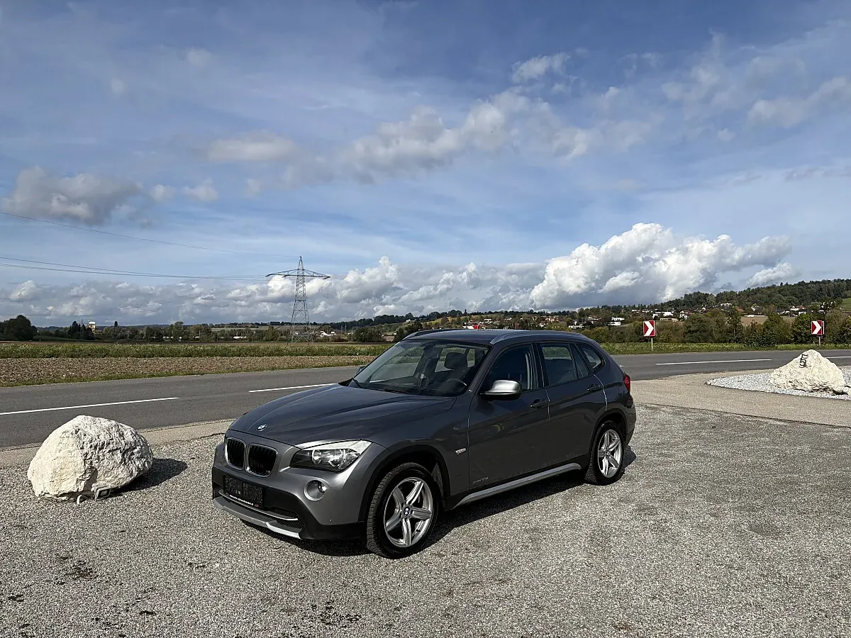 BMW X1 2010 photo 2
