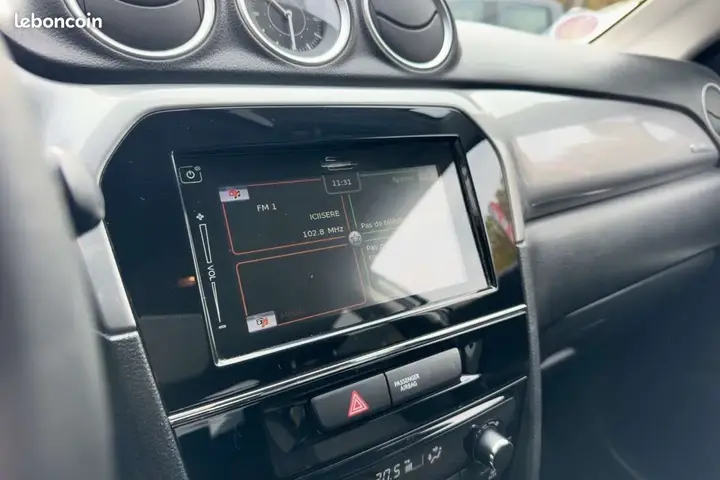 Suzuki Vitara 2016 photo 4