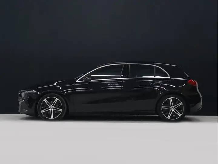 Mercedes-Benz A-Class 2023 photo 3
