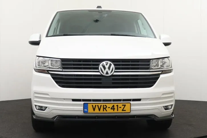 Volkswagen Transporter 2023 photo 3