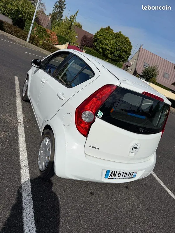 Opel Agila 2009 photo 2