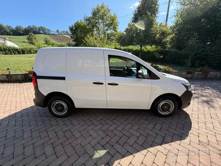Renault Kangoo 2023 photo 3